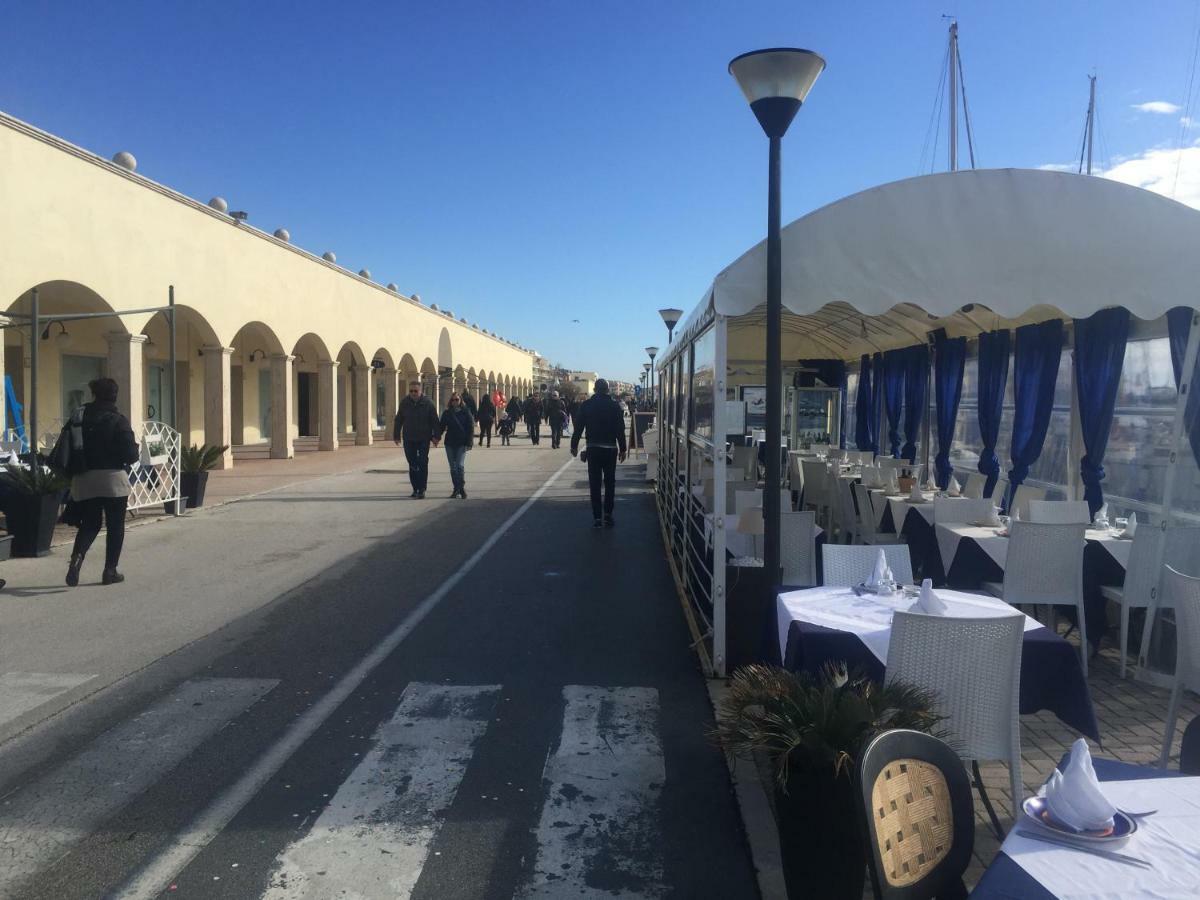 Hotel Mary'S House Lido di Ostia Exterior foto